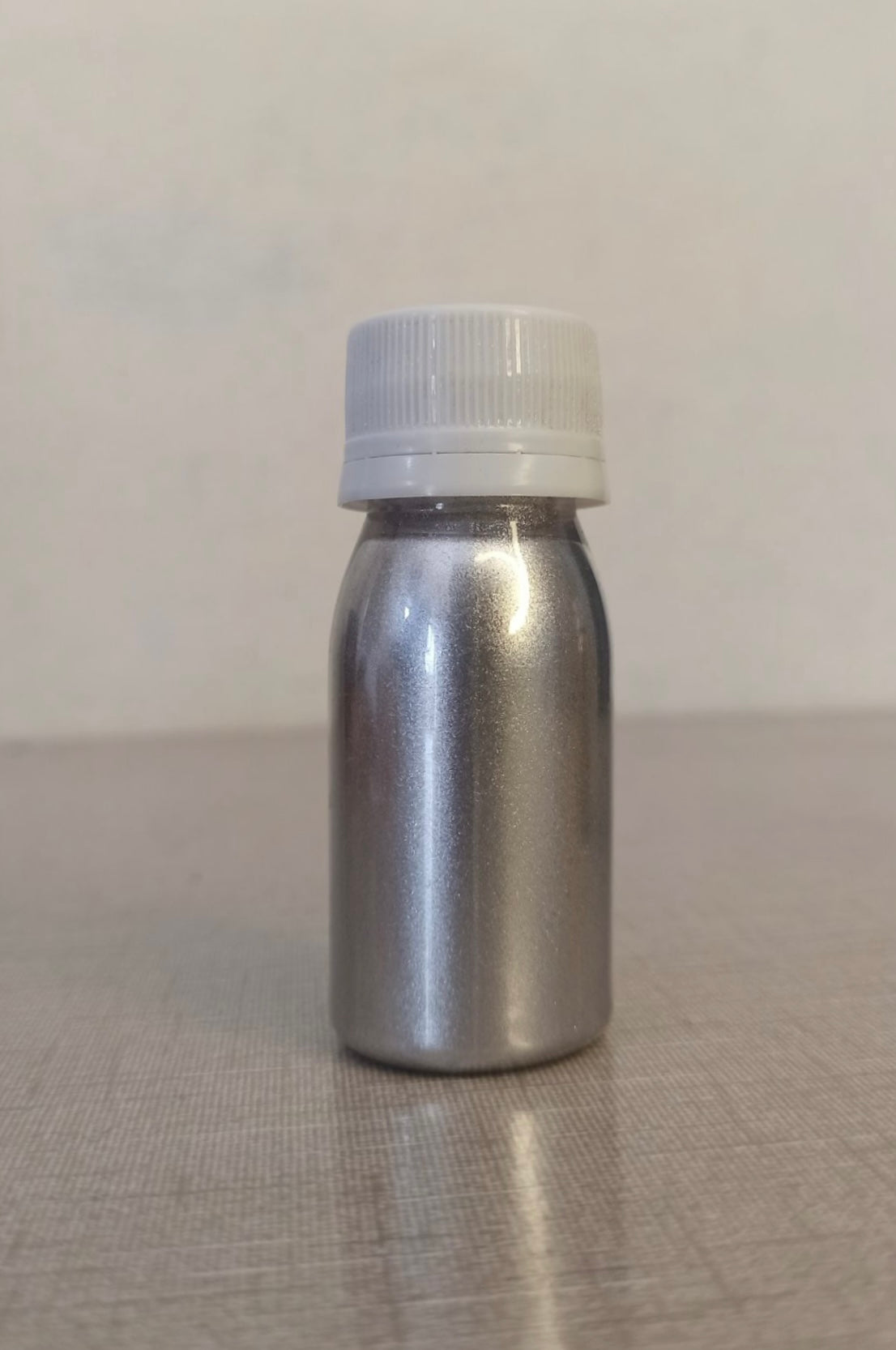 Floating powder (metallic)