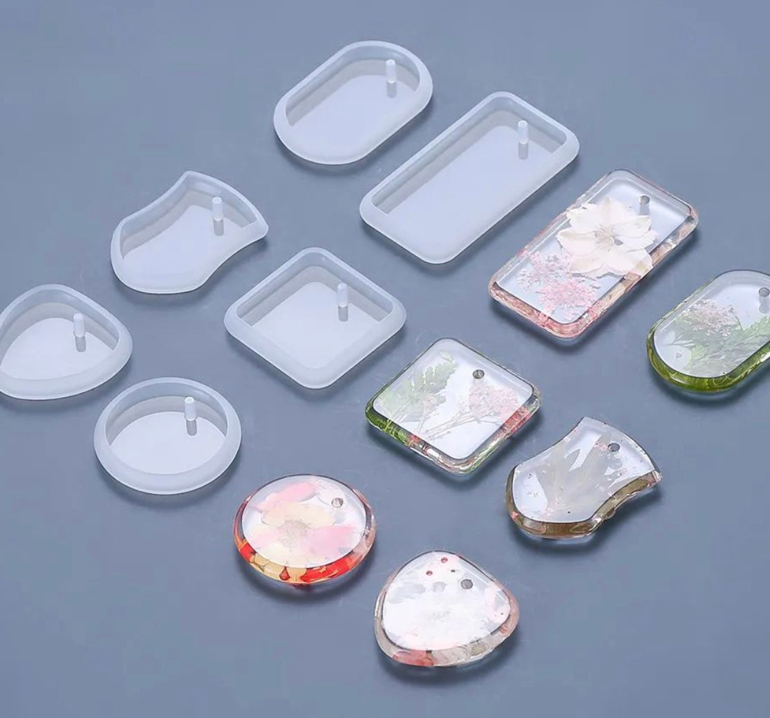Keychain molds set (6pcs)