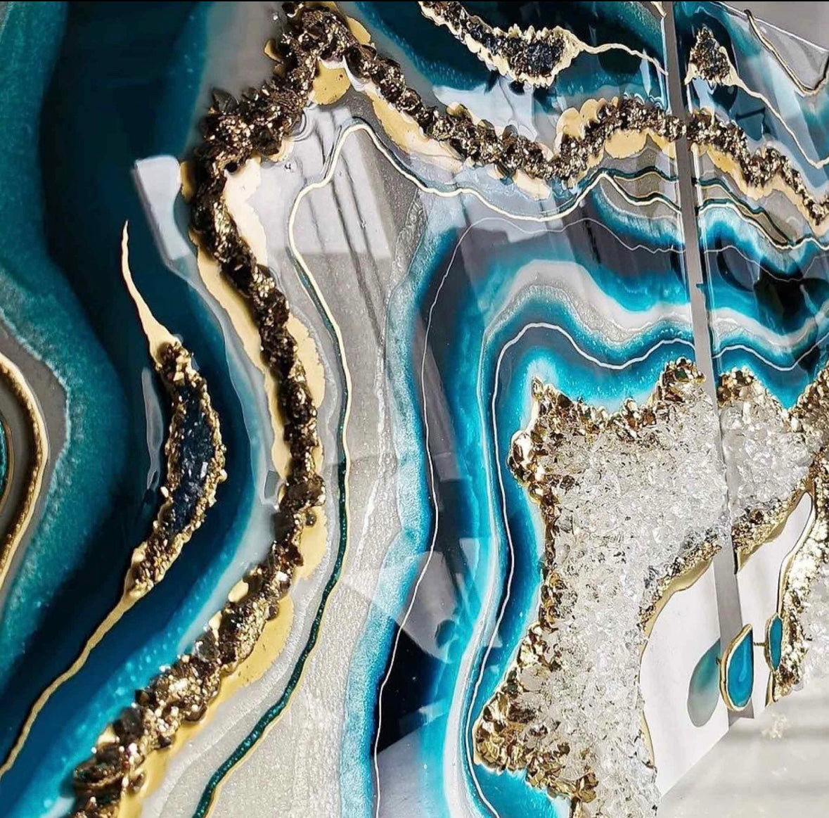 Floating powder (metallic)