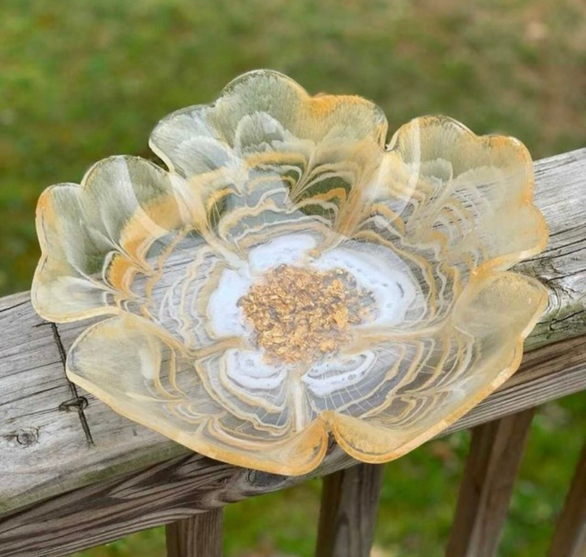 14 inches flower shape  silicone mold for resin tray