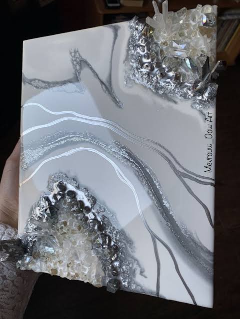 Floating powder (metallic)