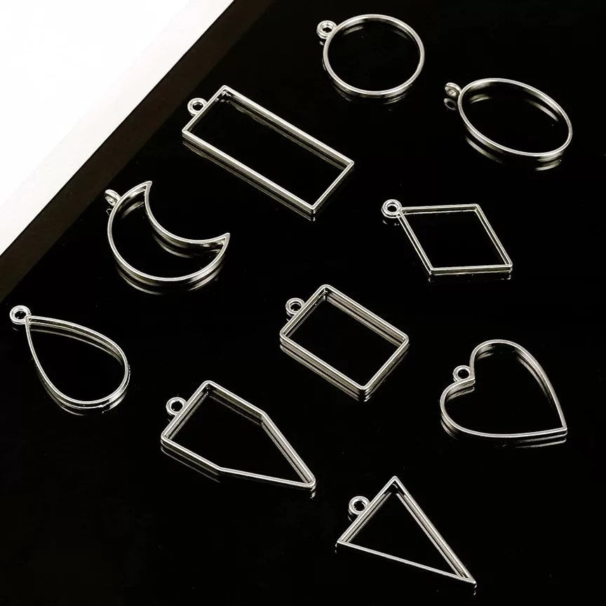 10Pcs different shape Bezels for resin art ,   Geometric stainless steel Frame Pendant ( Gold/Silver)