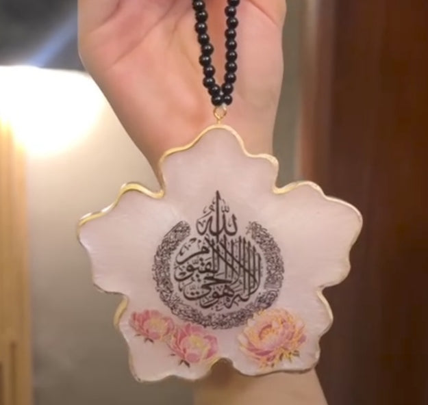 1 piece Silicone Car hanging mold for resin art  (9.8 cm/ 3.9 inches ) 1 piece Silicone Agate Coaster Resin Casting Making Mold,Coaster Epoxy Molds Craft DIY, Home Decoration